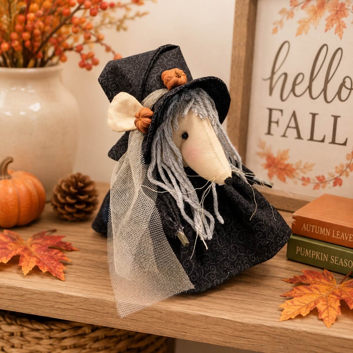 Witch Mouse Decor - 6